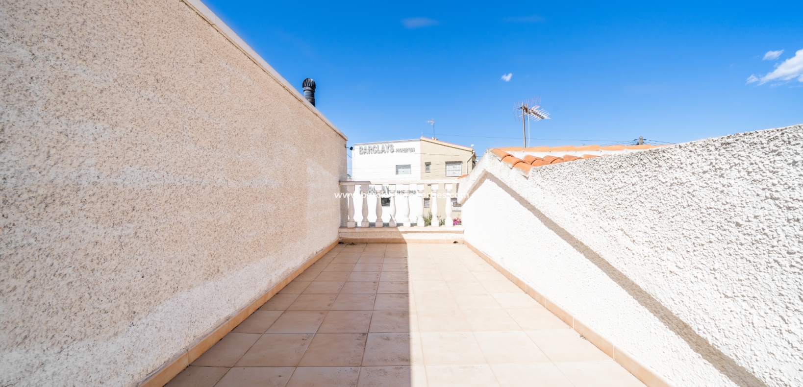 Wederverkoop - Rijhuis - Urb. La Marina