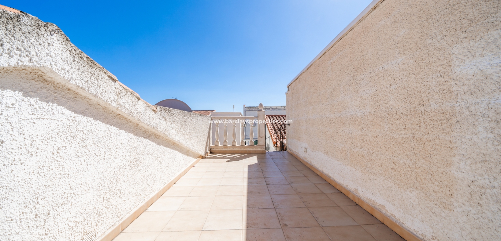 Wederverkoop - Rijhuis - Urb. La Marina