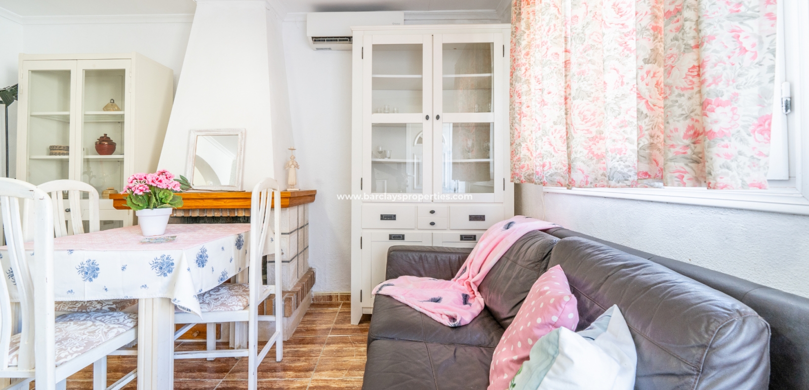 Wederverkoop - Rijhuis - Urb. La Marina