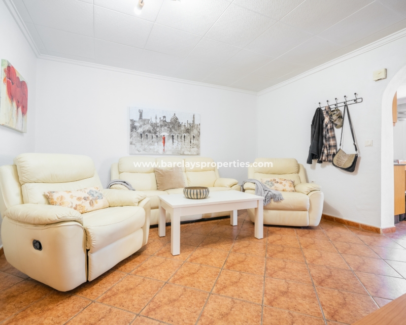 Wederverkoop - Rijhuis - Urb. La Marina