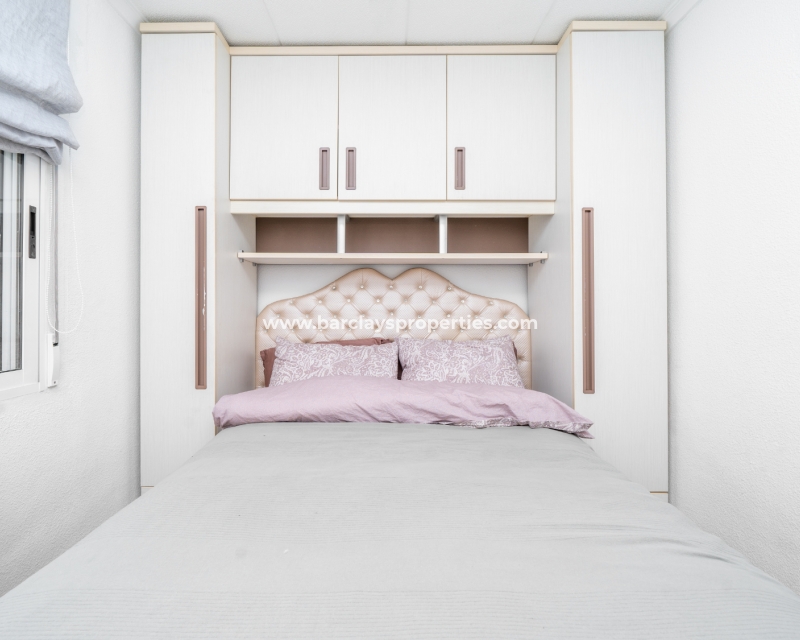 Wederverkoop - Rijhuis - Urb. La Marina