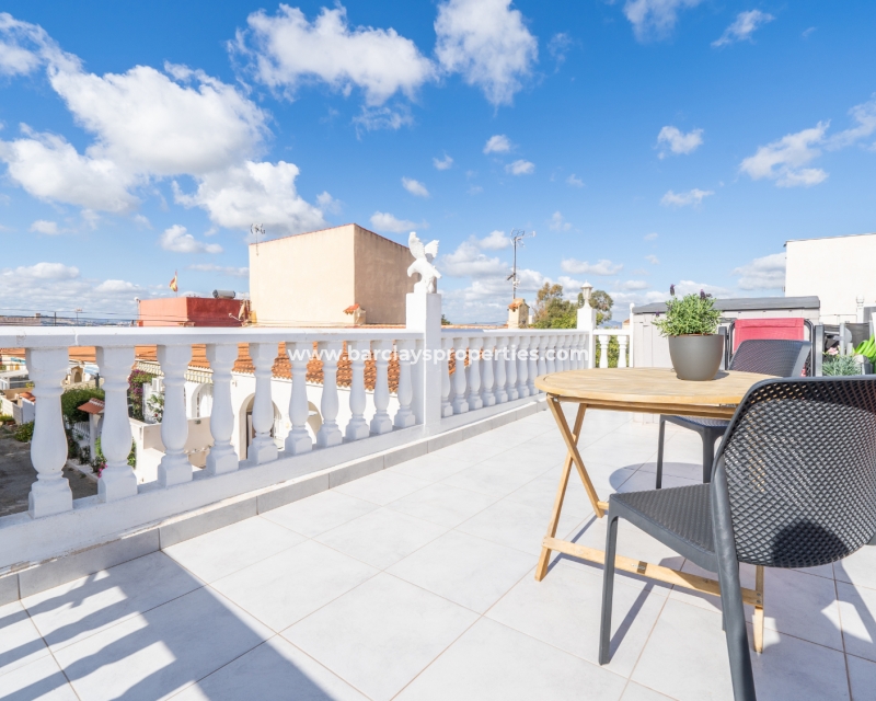 Wederverkoop - Rijhuis - Urb. La Marina