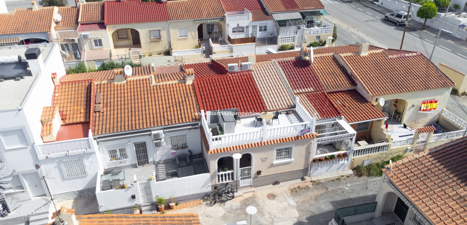 Wederverkoop - Rijhuis - Urb. La Marina