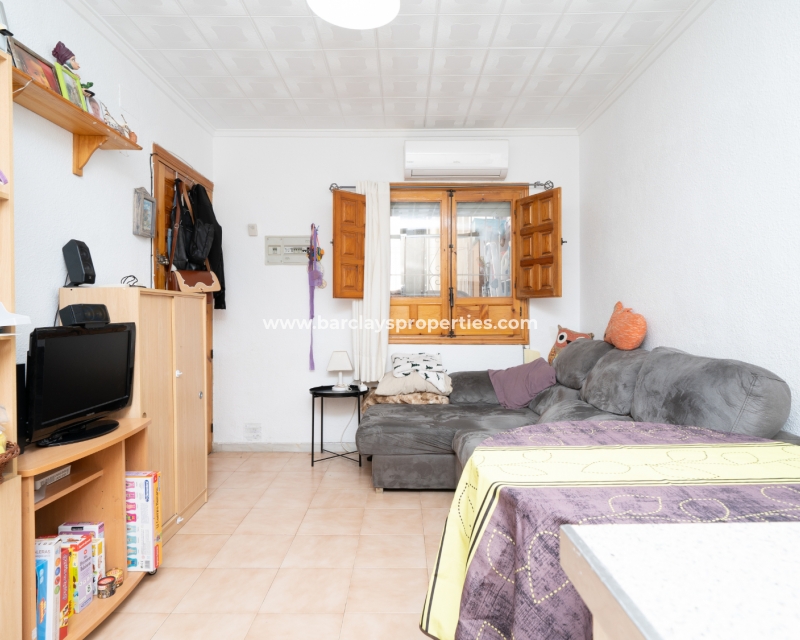 Wederverkoop - Rijhuis - Urb. La Marina