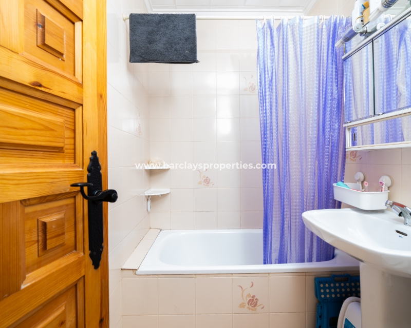 Wederverkoop - Rijhuis - Urb. La Marina