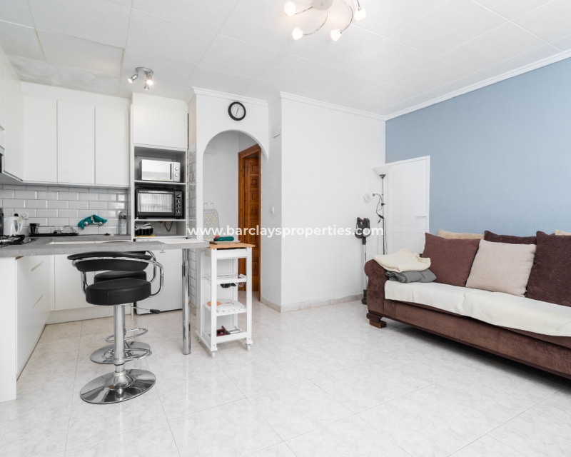 Wederverkoop - Rijhuis - Urb. La Marina