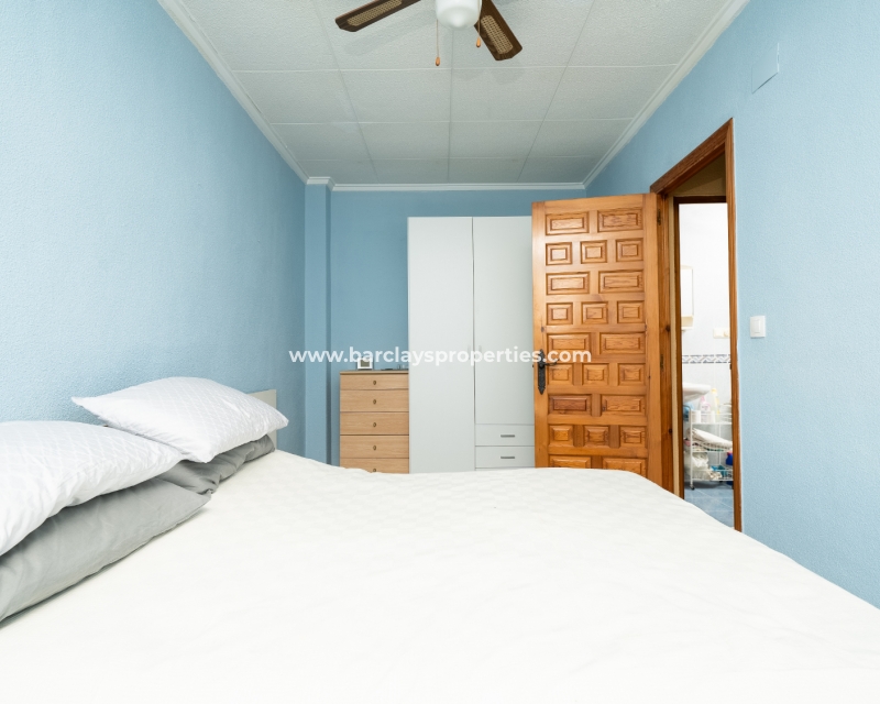 Wederverkoop - Rijhuis - Urb. La Marina