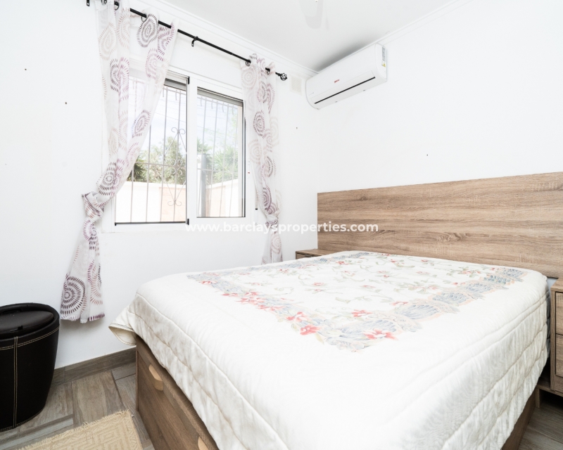 Wederverkoop - Rijhuis - Urb. La Marina