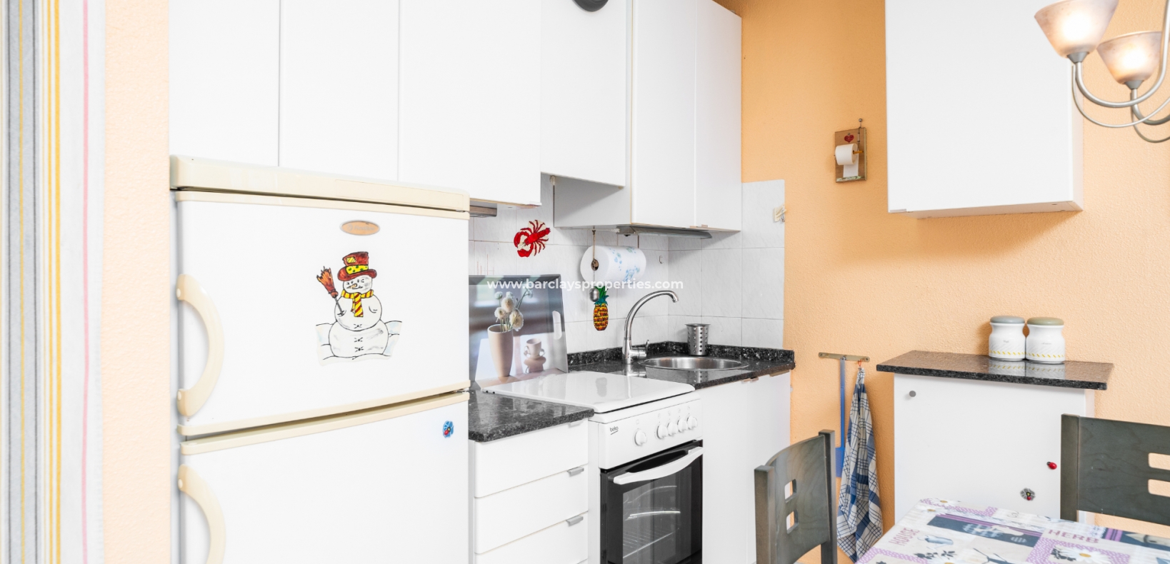 Wederverkoop - Rijhuis - Urb. La Marina