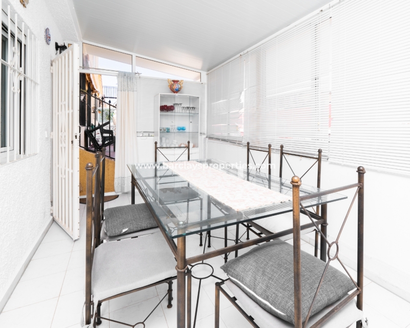 Wederverkoop - Rijhuis - Urb. La Marina