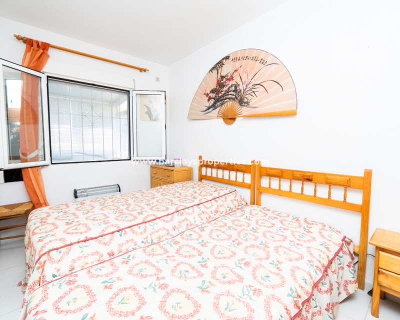 Wederverkoop - Rijhuis - Urb. La Marina