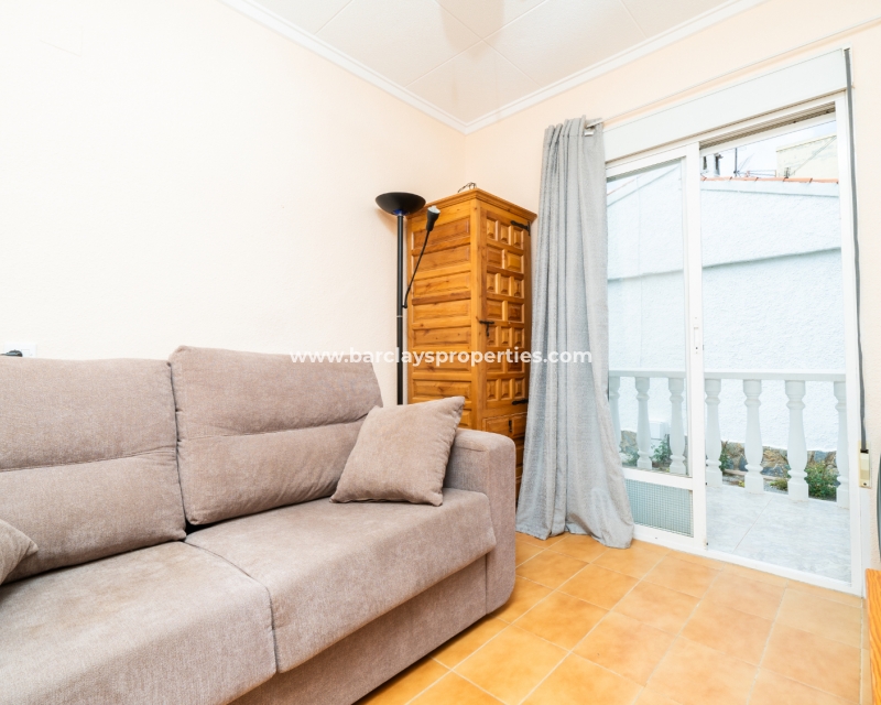 Wederverkoop - Rijhuis - Urb. La Marina