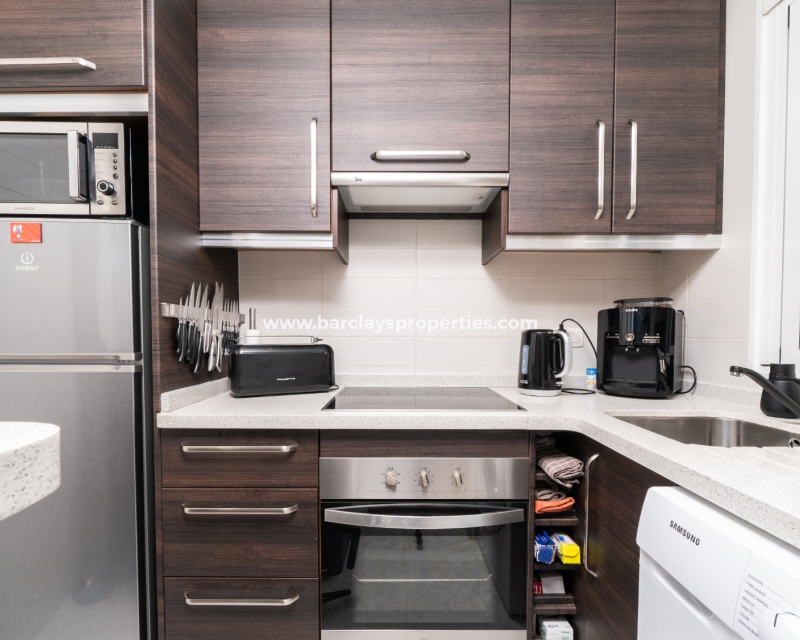 Wederverkoop - Rijhuis - Urb. La Marina