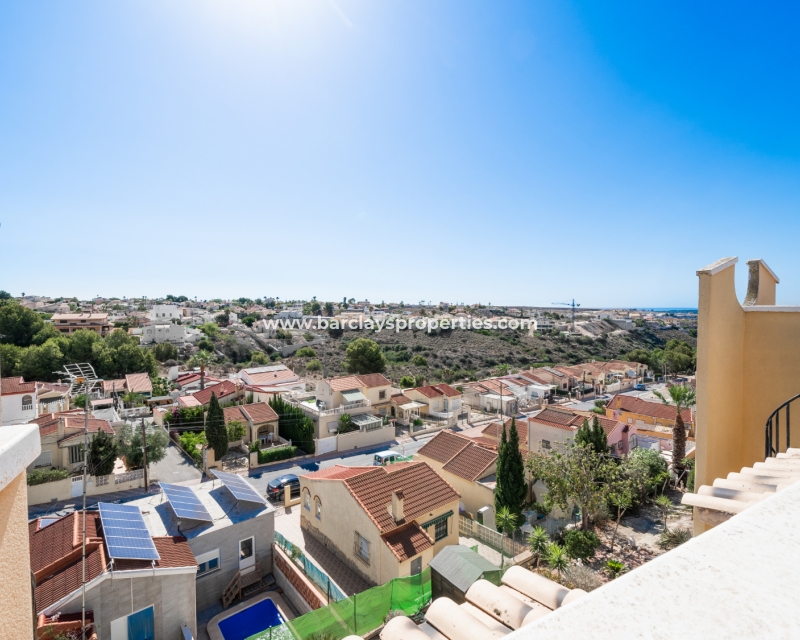 Wederverkoop - Rijhuis - Urb. La Marina