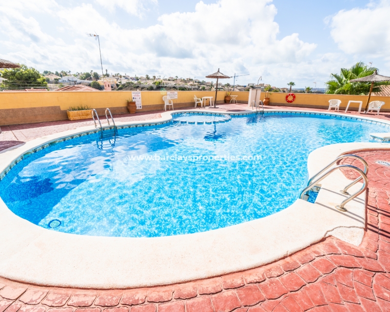 Wederverkoop - Rijhuis - Urb. La Marina