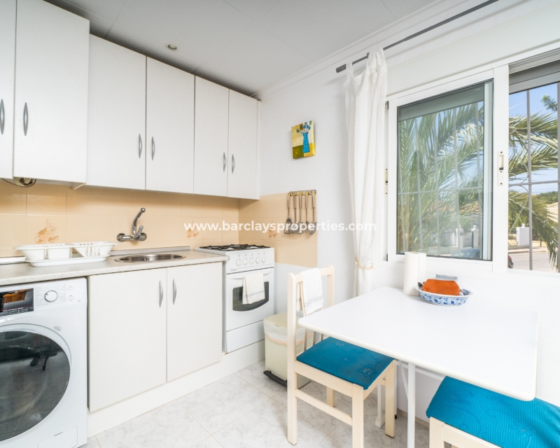 Wederverkoop - Rijhuis - Urb. La Marina