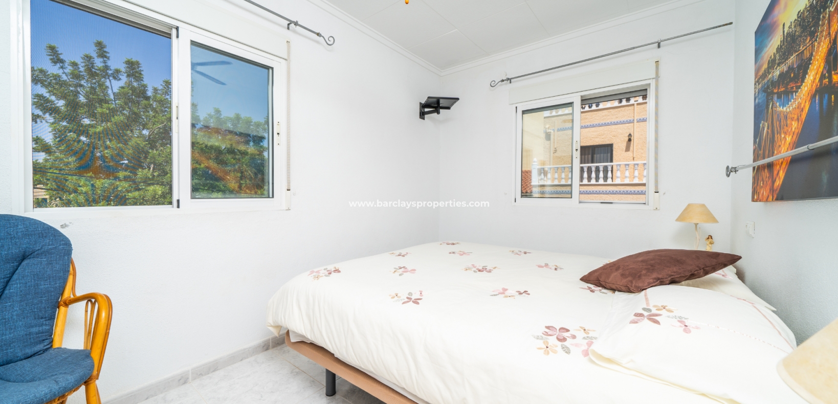 Wederverkoop - Rijhuis - Urb. La Marina