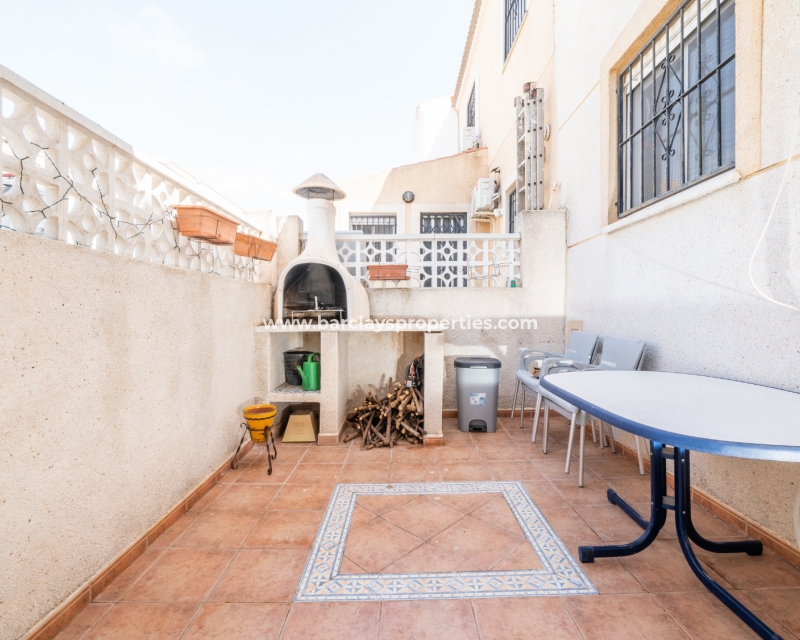 Wederverkoop - Rijhuis - Urb. La Marina