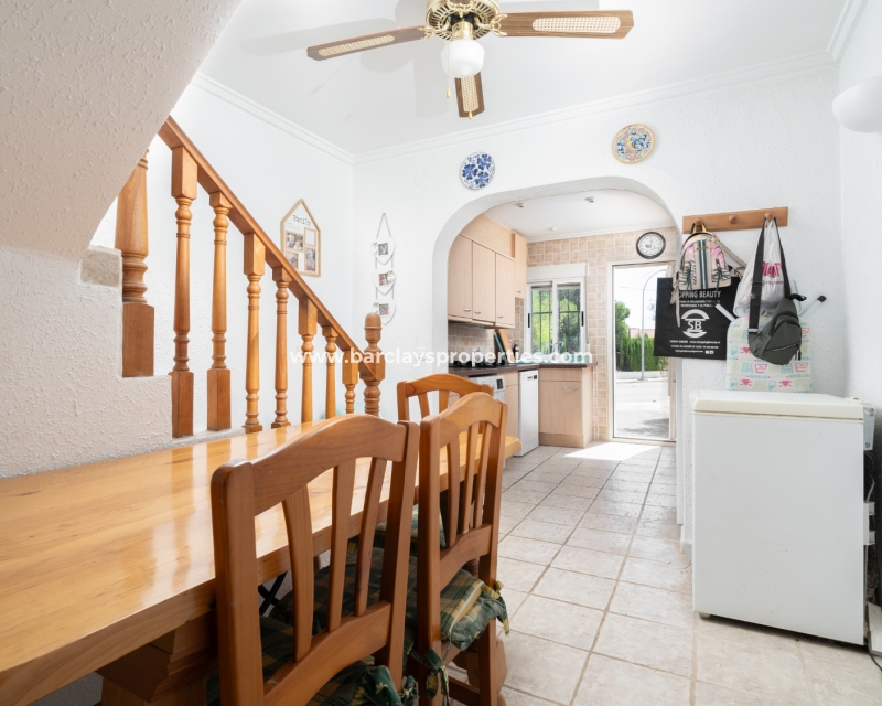 Wederverkoop - Rijhuis - Urb. La Marina