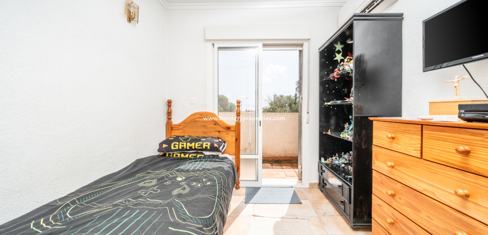 Wederverkoop - Rijhuis - Urb. La Marina