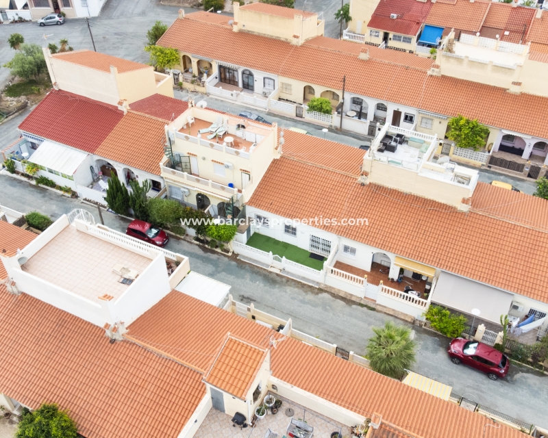 Wederverkoop - Rijhuis - Urb. La Marina