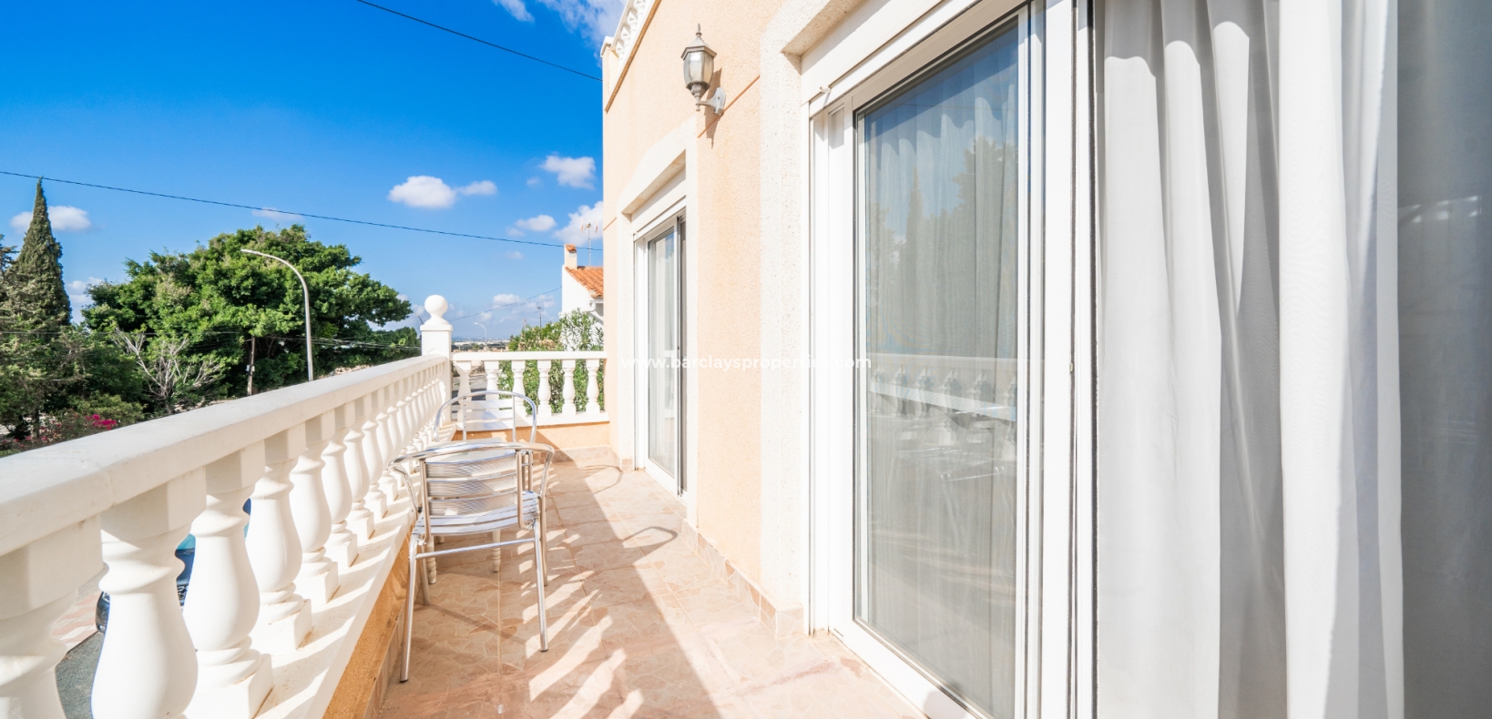 Wederverkoop - Rijhuis - Urb. La Marina