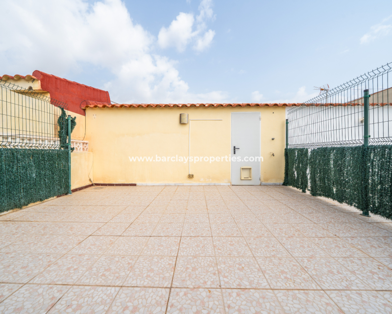 Wederverkoop - Rijhuis - Urb. La Marina