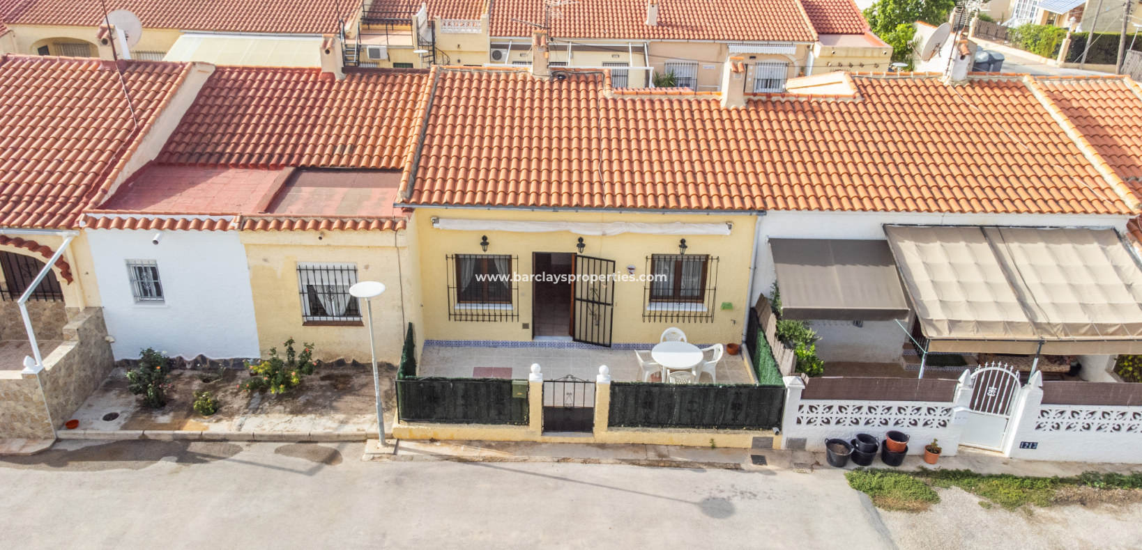 Wederverkoop - Rijhuis - Urb. La Marina