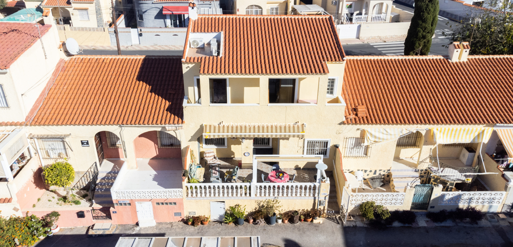 Wederverkoop - Rijhuis - Urb. La Marina