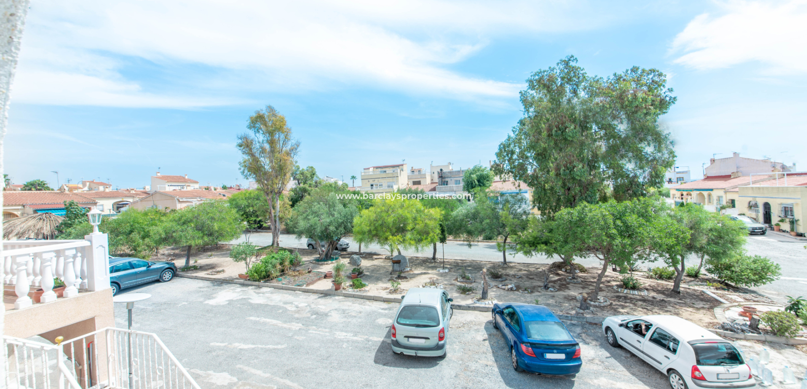 Wederverkoop - Rijhuis - Urb. La Marina