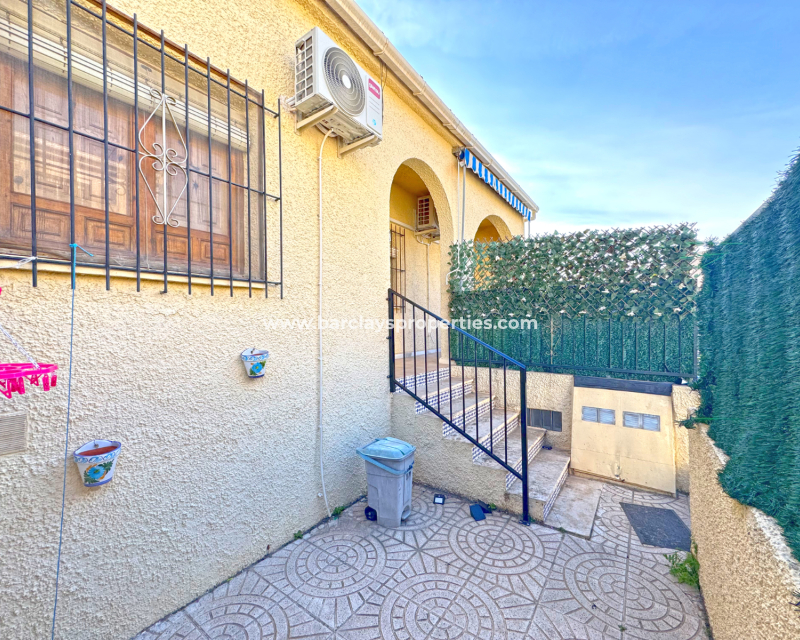 Wederverkoop - Rijhuis - Urb. La Marina