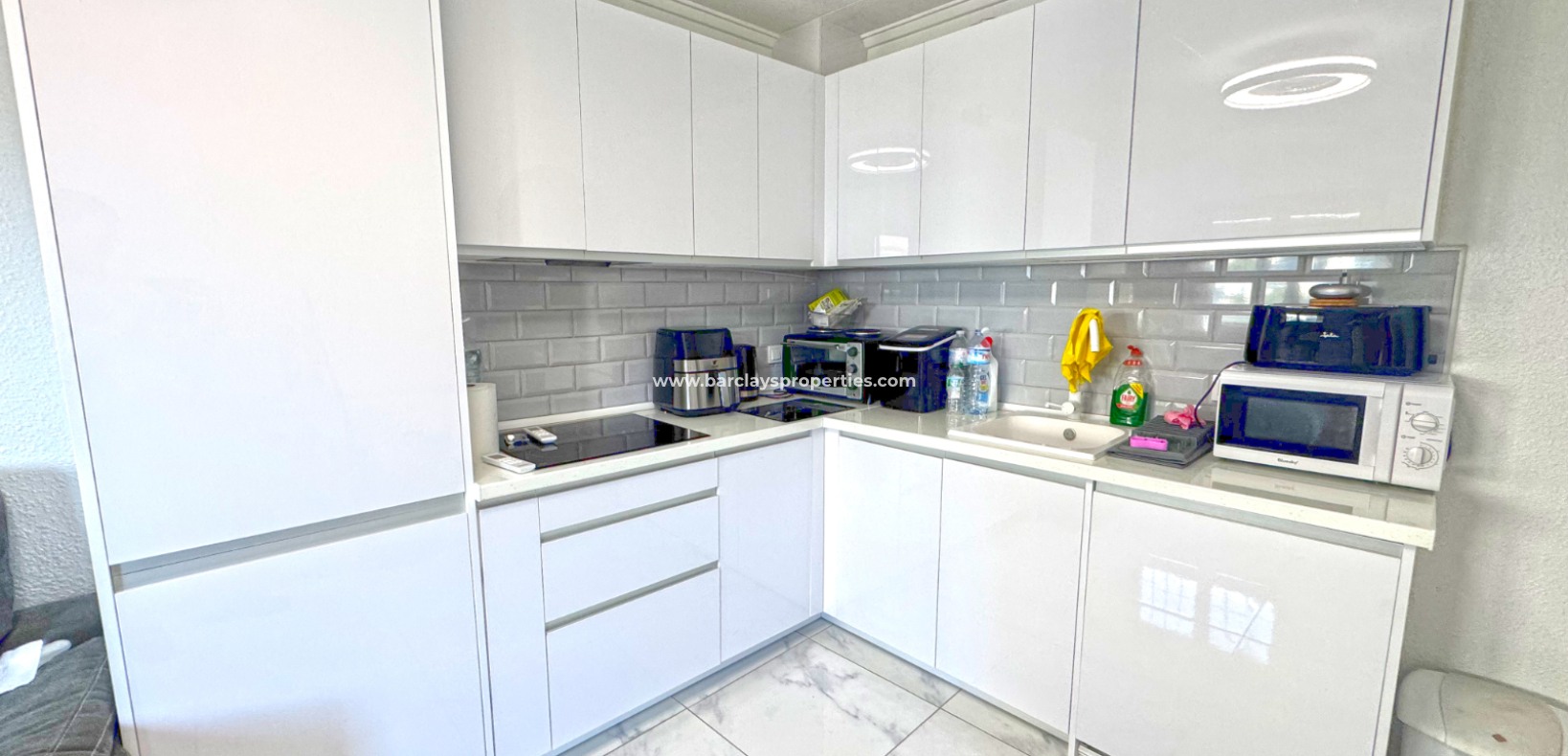 Wederverkoop - Rijhuis - Urb. La Marina