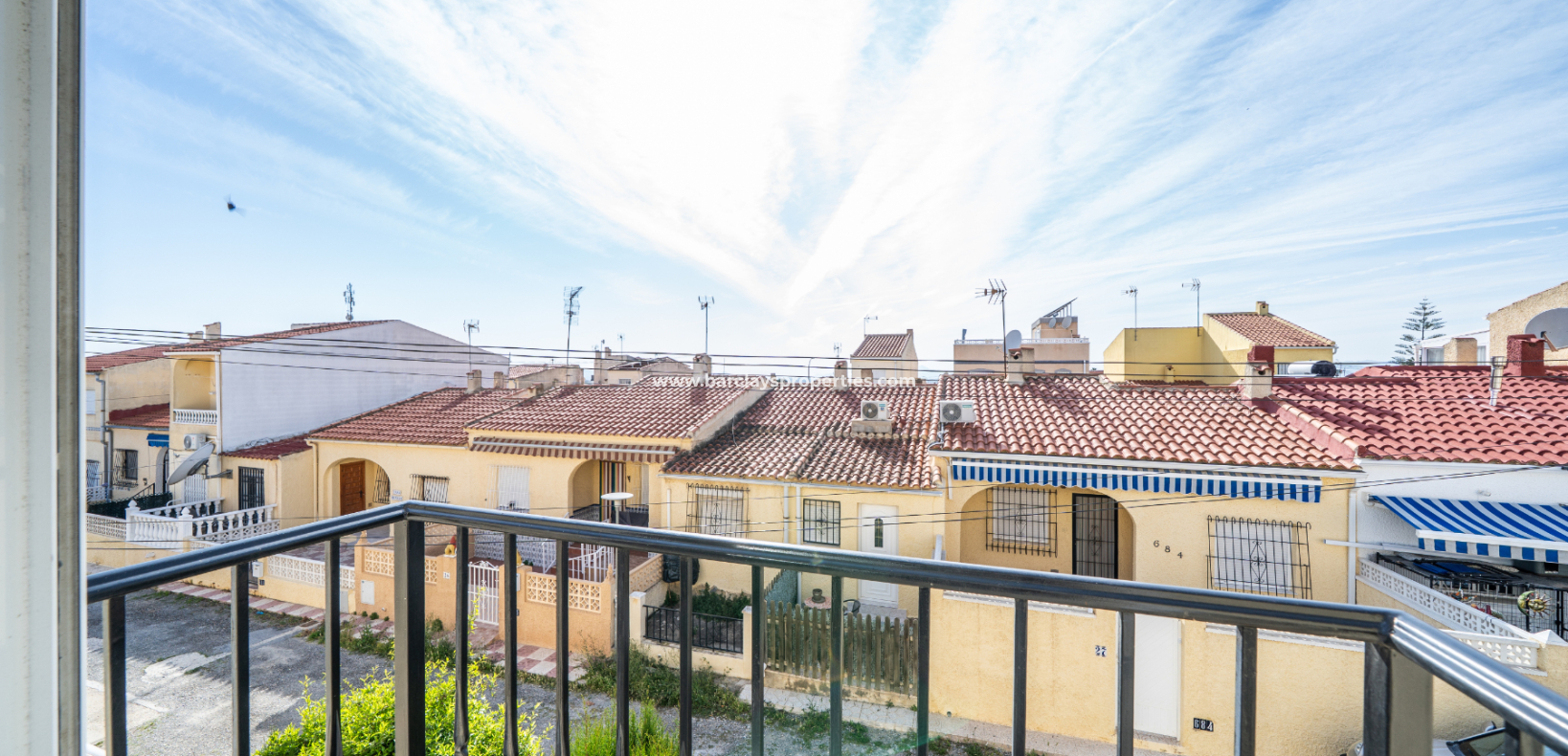 Wederverkoop - Rijhuis - Urb. La Marina