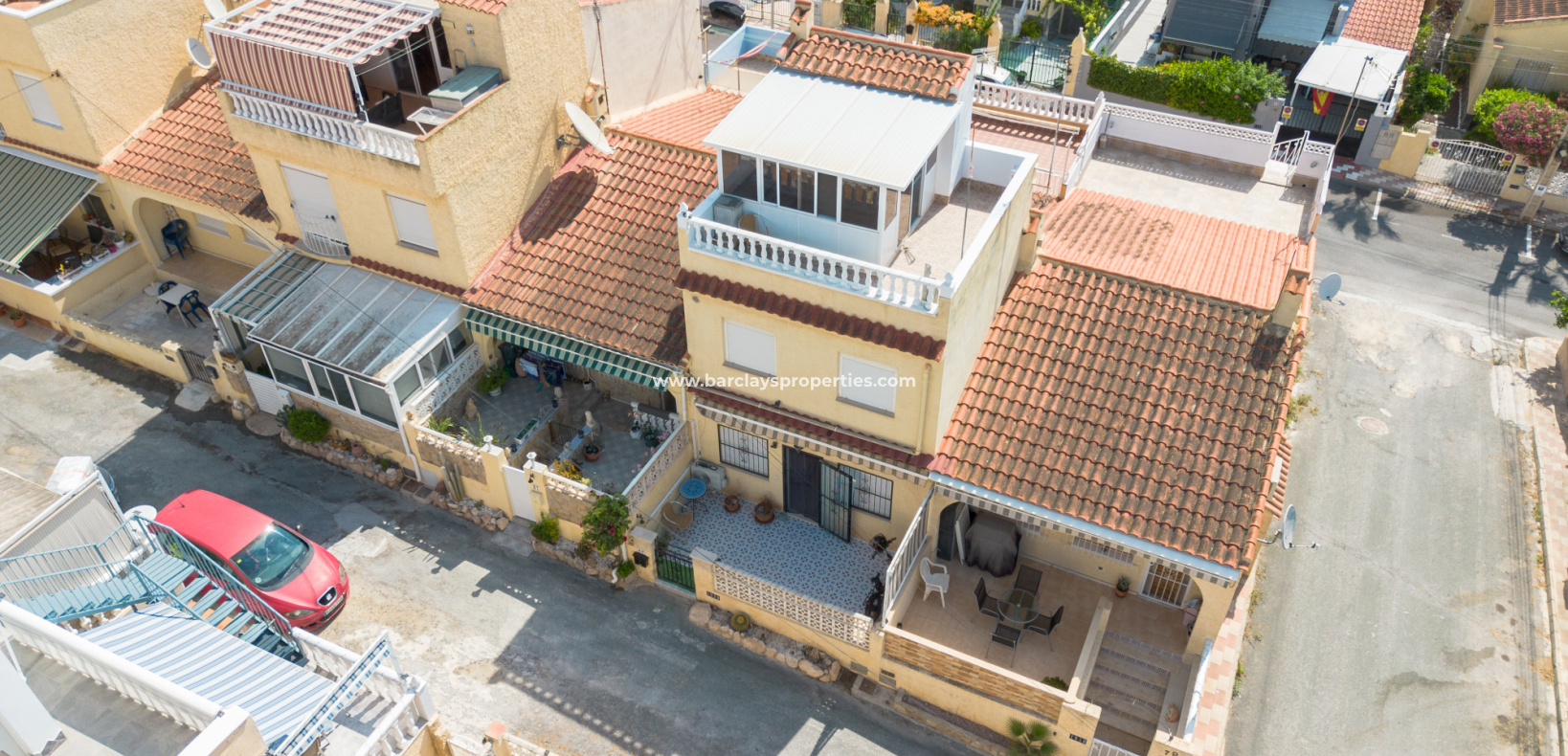 Wederverkoop - Rijhuis - Urb. La Marina