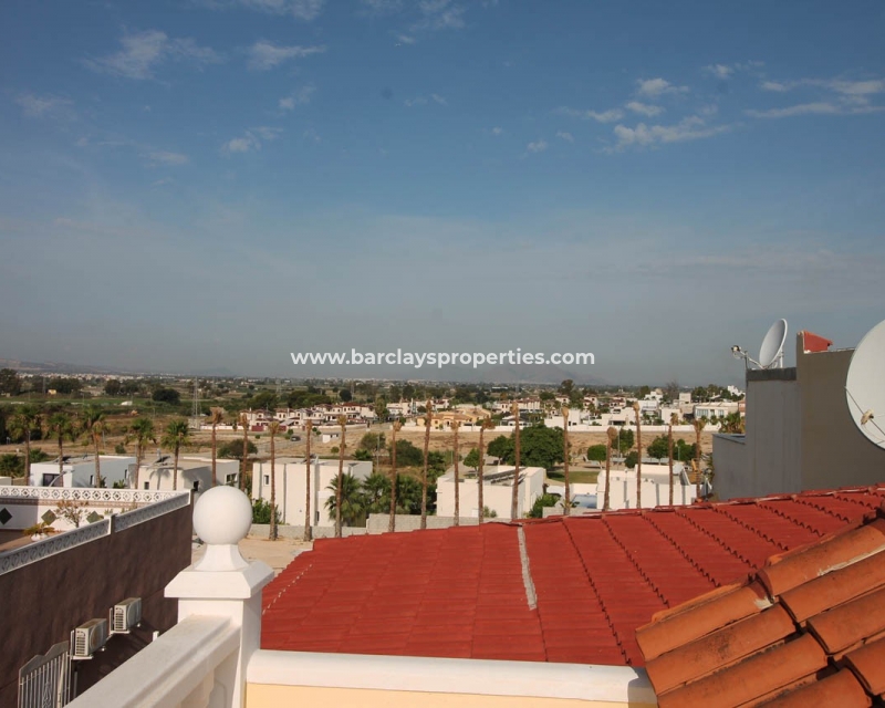 Wederverkoop - Rijhuis - Urb. La Marina