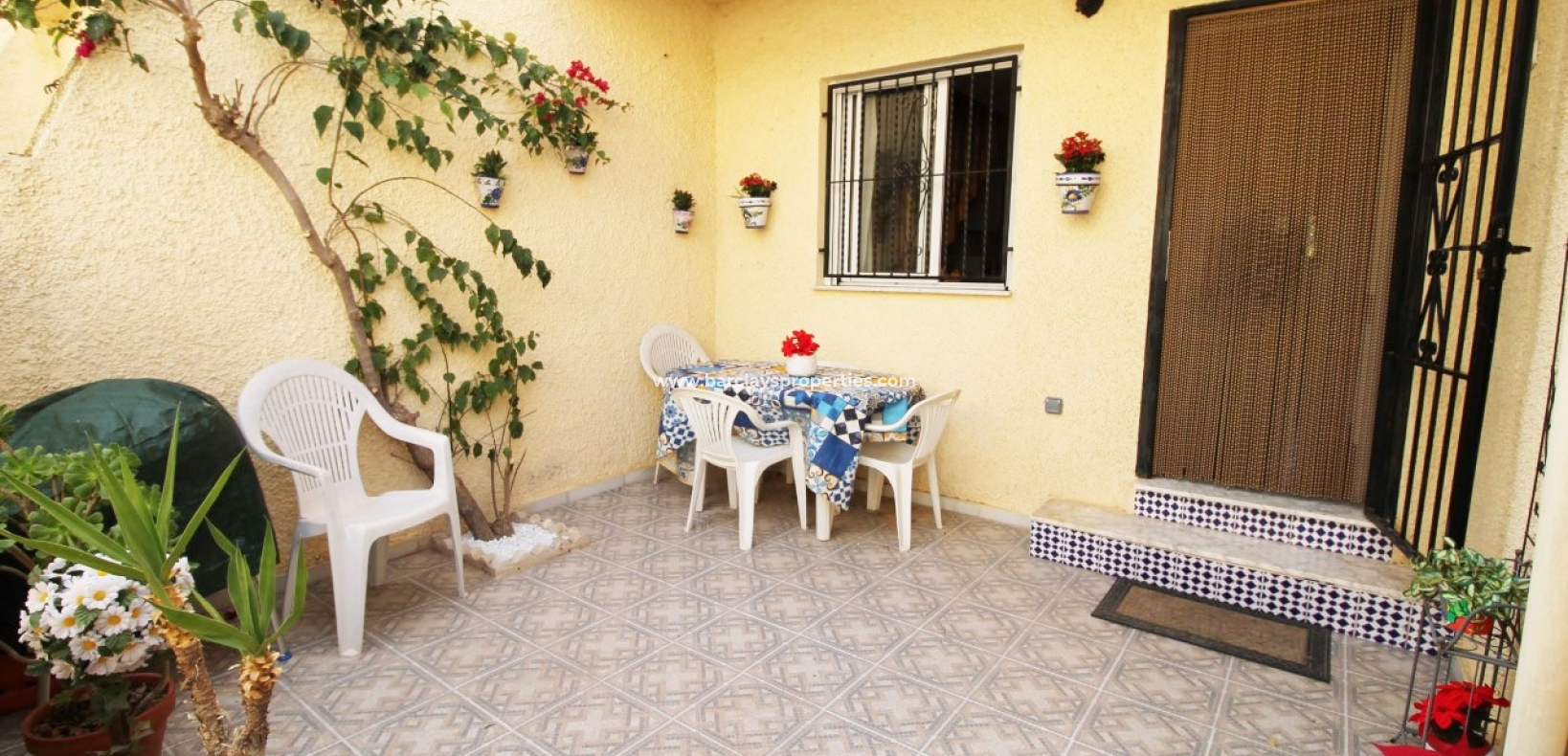 Wederverkoop - Rijhuis - Urb. La Marina