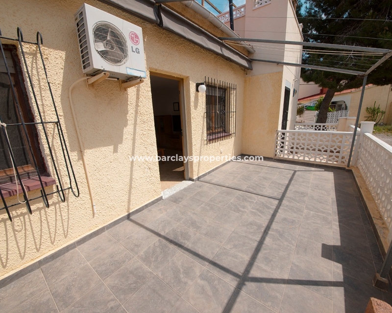 Wederverkoop - Rijhuis - Urb. La Marina