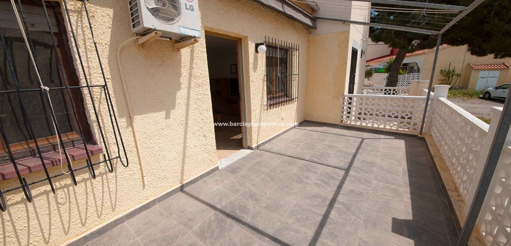 Wederverkoop - Rijhuis - Urb. La Marina