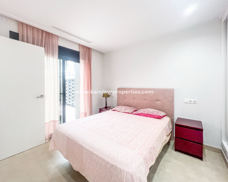 Wederverkoop -  Twee Onder Een Kap - Benijofar