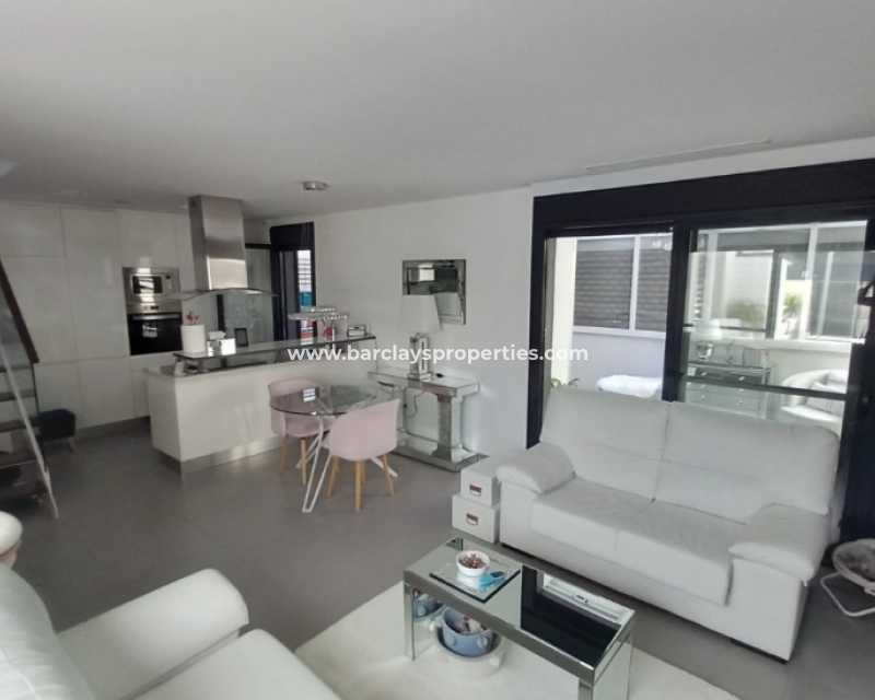 Wederverkoop -  Twee Onder Een Kap - Rojales