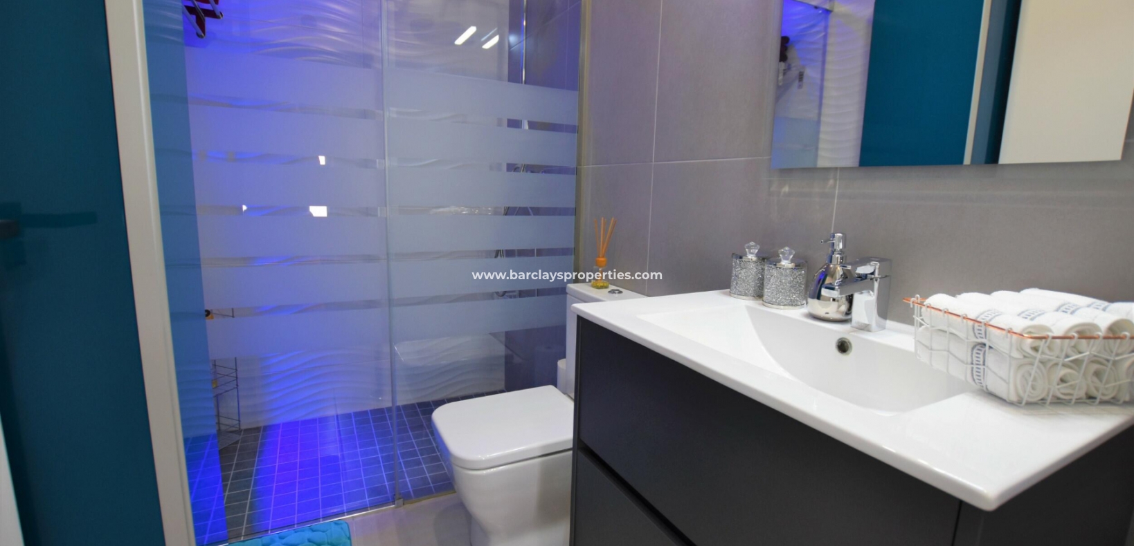 Wederverkoop -  Twee Onder Een Kap - Rojales