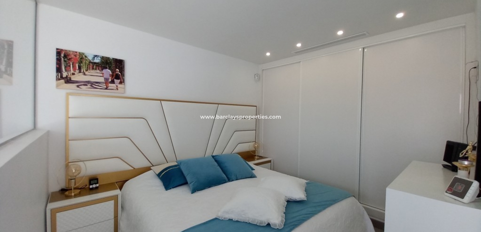 Wederverkoop -  Twee Onder Een Kap - Rojales