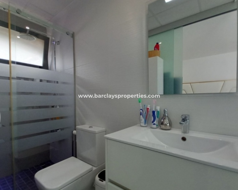 Wederverkoop -  Twee Onder Een Kap - Rojales