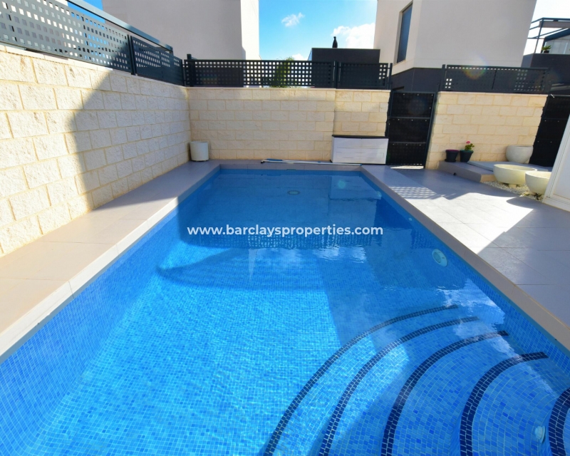 Wederverkoop -  Twee Onder Een Kap - Rojales