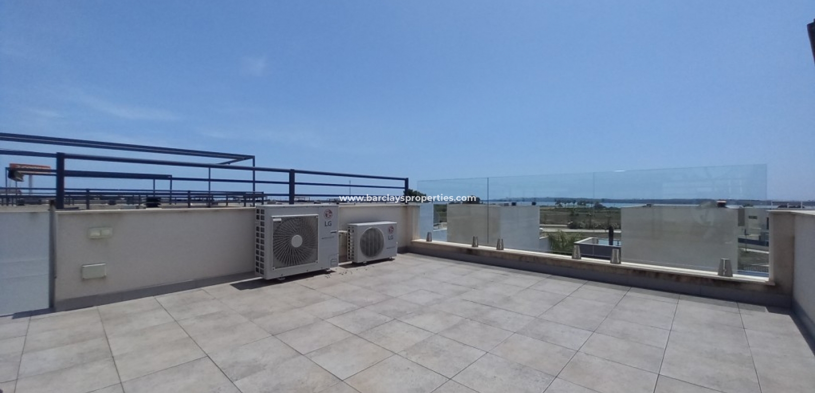 Wederverkoop -  Twee Onder Een Kap - Rojales