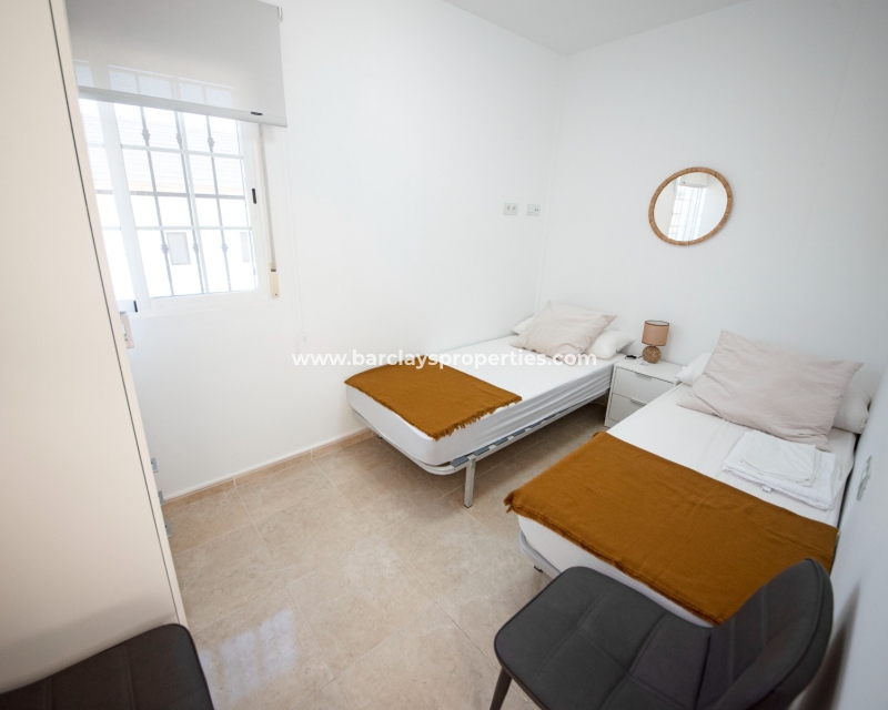 Wederverkoop -  Twee Onder Een Kap - Urb. El Oasis - La Marina