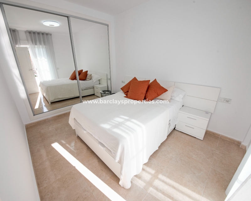 Wederverkoop -  Twee Onder Een Kap - Urb. El Oasis - La Marina