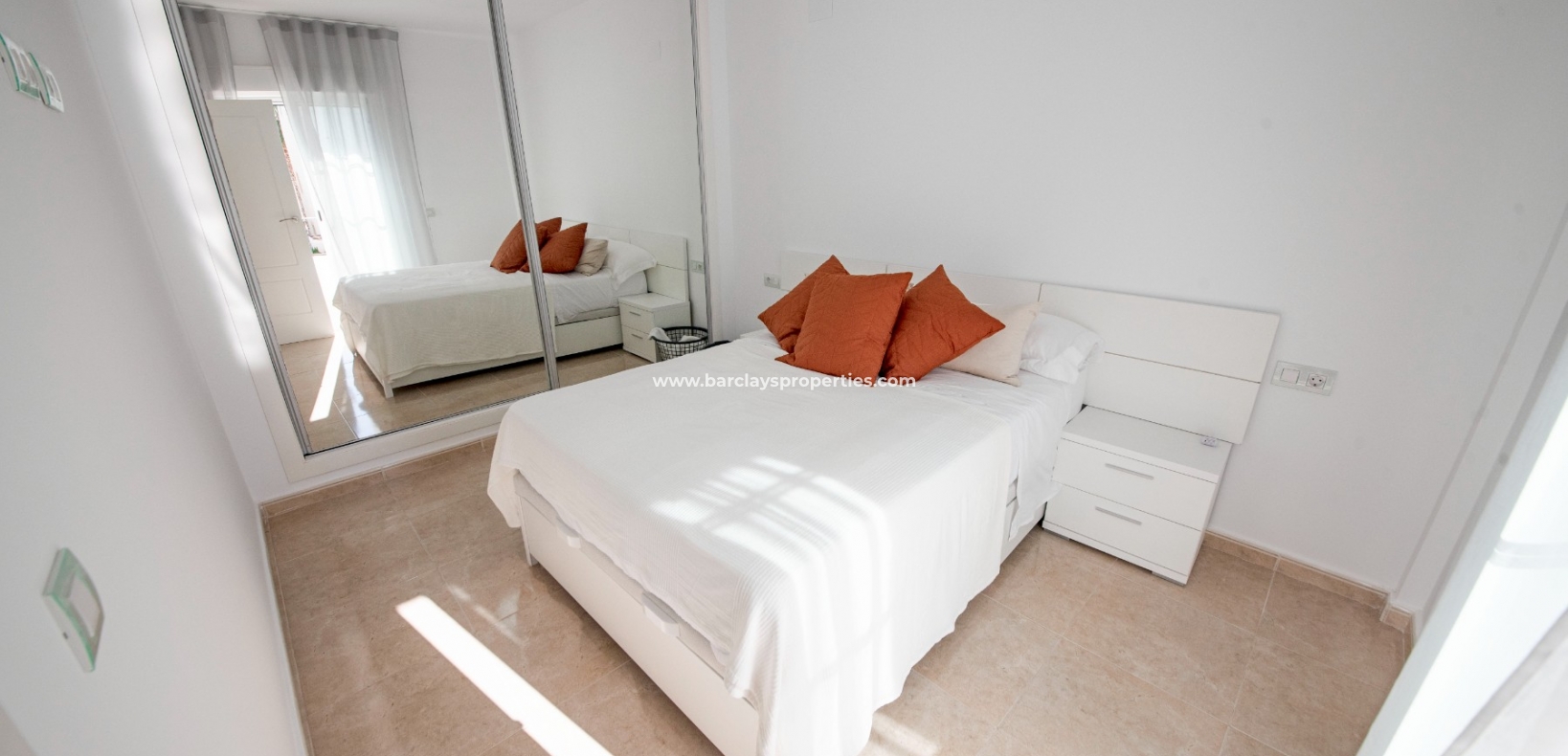 Wederverkoop -  Twee Onder Een Kap - Urb. El Oasis - La Marina