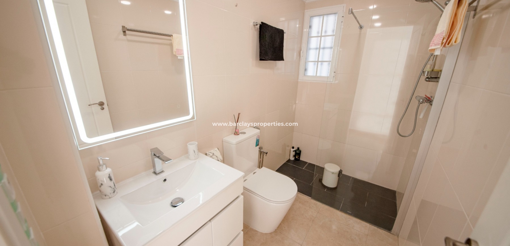 Wederverkoop -  Twee Onder Een Kap - Urb. El Oasis - La Marina