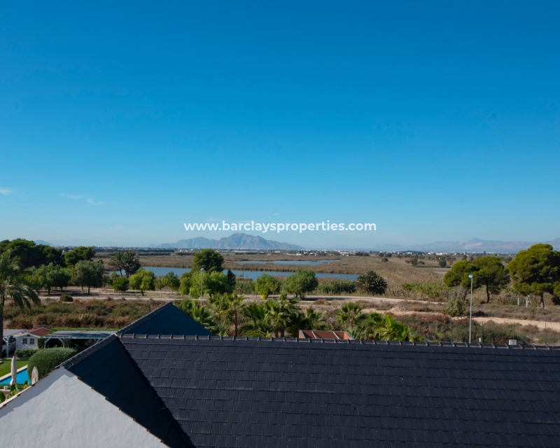 Wederverkoop -  Twee Onder Een Kap - Urb. El Oasis - La Marina